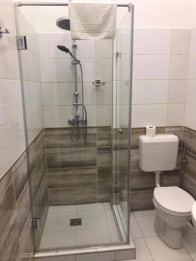 Y Panzio Bed and Breakfast Balatonlelle Εξωτερικό φωτογραφία