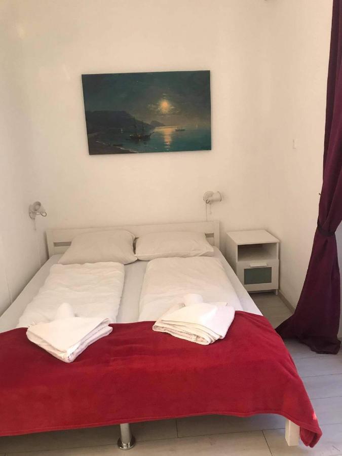 Y Panzio Bed and Breakfast Balatonlelle Εξωτερικό φωτογραφία