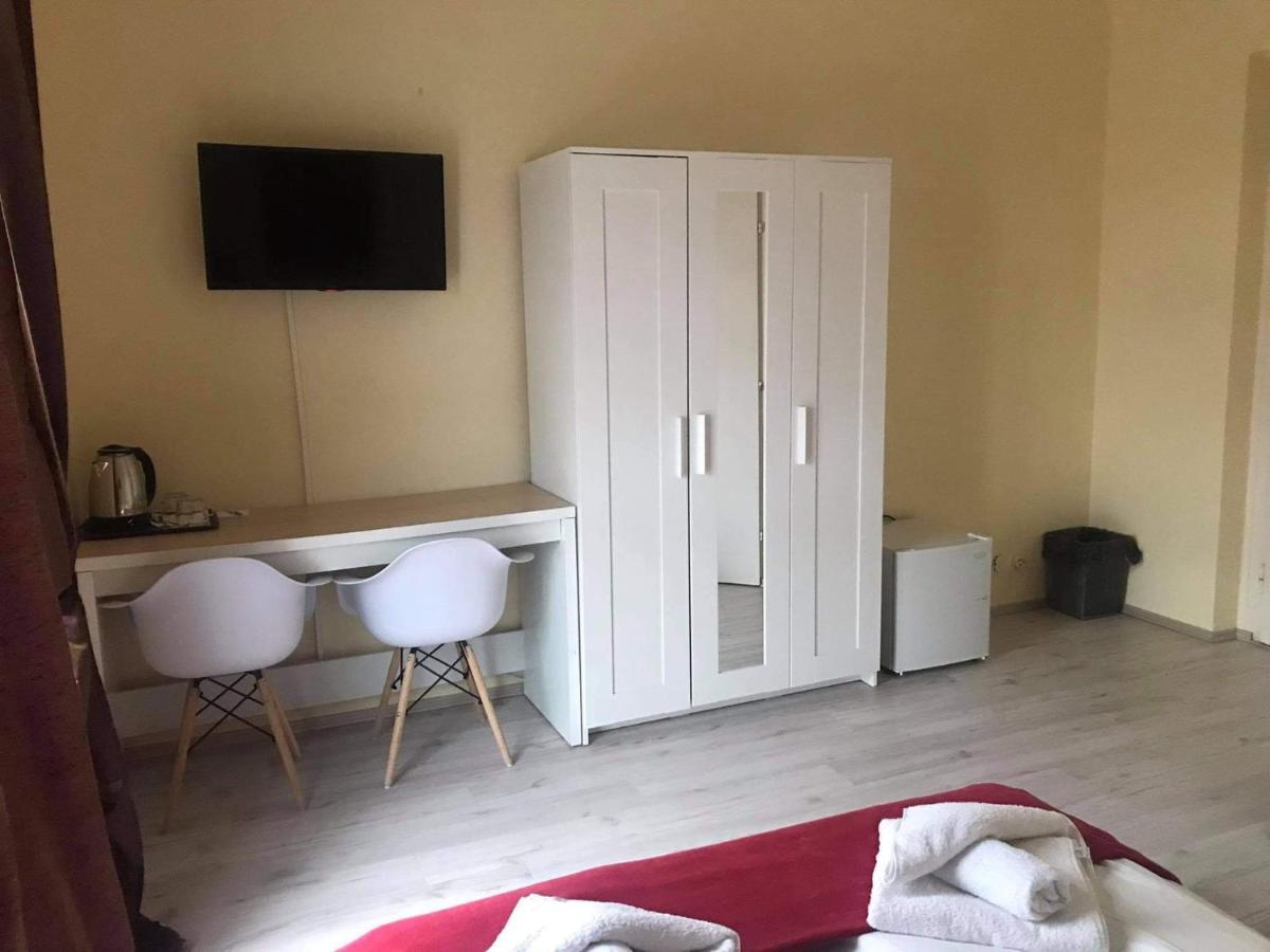 Y Panzio Bed and Breakfast Balatonlelle Εξωτερικό φωτογραφία