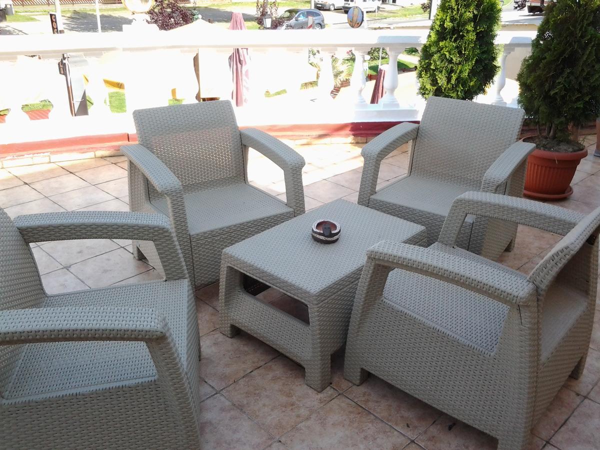 Y Panzio Bed and Breakfast Balatonlelle Εξωτερικό φωτογραφία